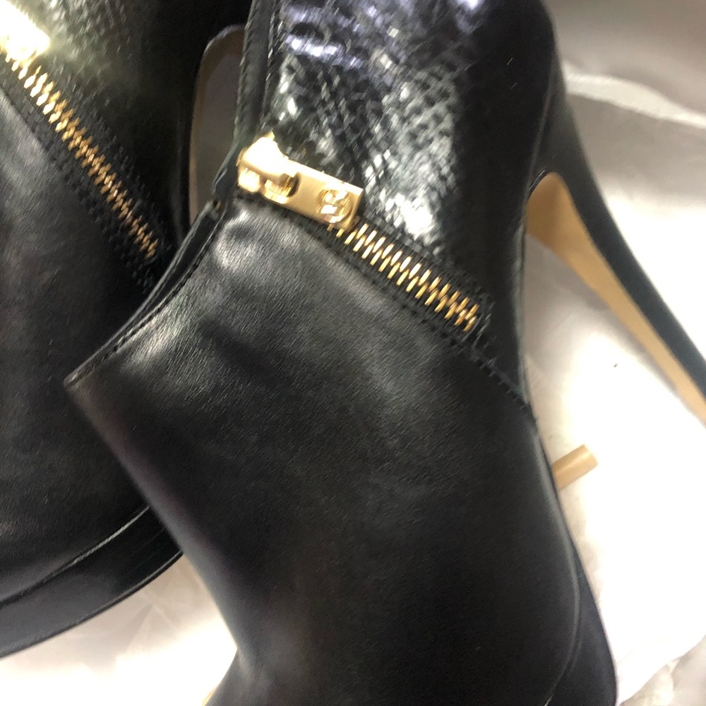 Designer Alligator platform Booties - Picture 2 of 9